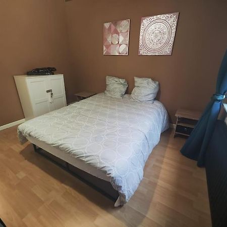 Comfortable T2 Apartment In Neudorf, Strasbourg Bagian luar foto